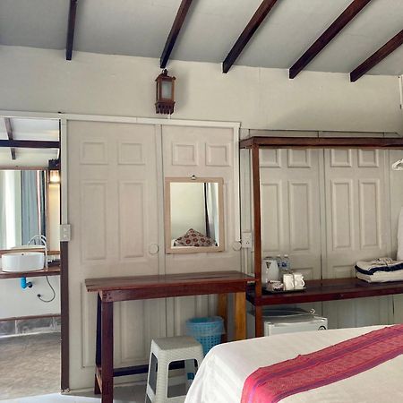 Hotel Ailay Koh Phayam Exterior foto