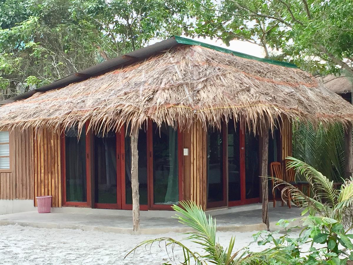 Hotel Ailay Koh Phayam Exterior foto