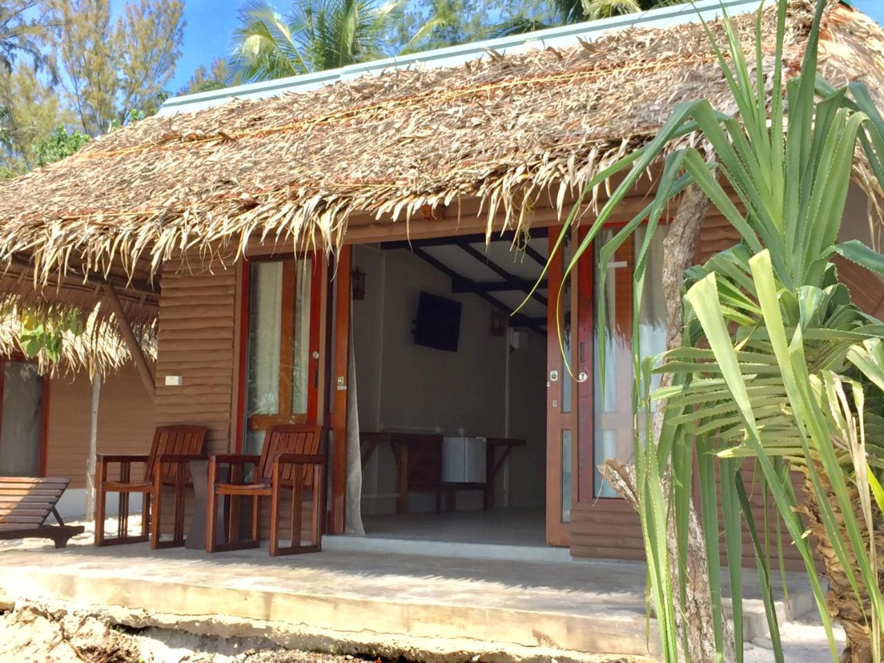 Hotel Ailay Koh Phayam Exterior foto